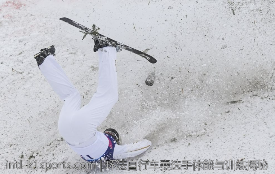 环法自行车赛选手体能与训练揭秘